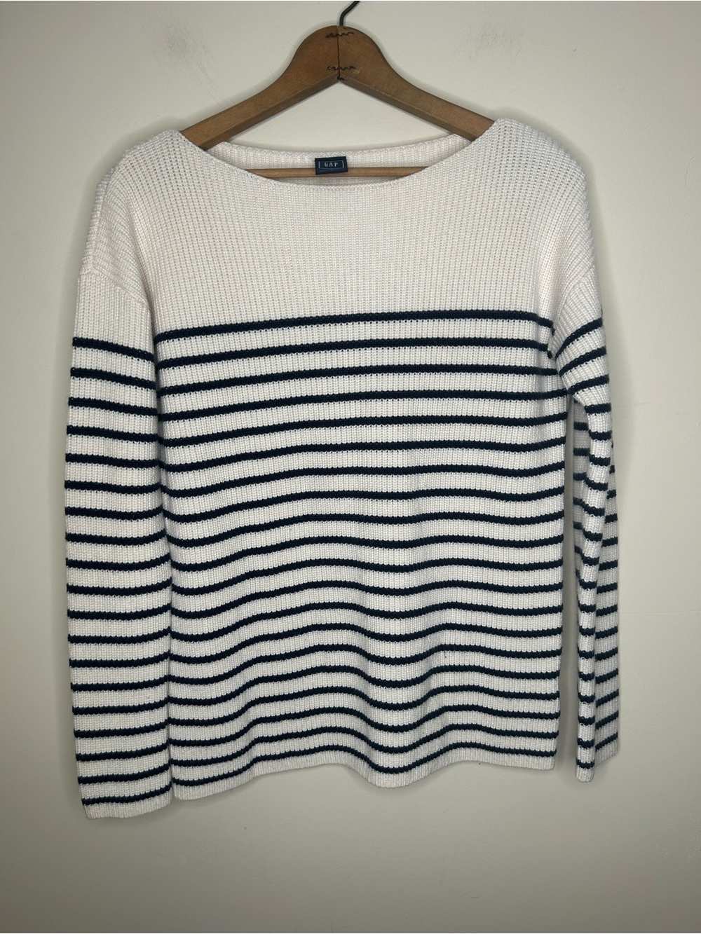 Gap Cream Navy Striped Boat Neck Sweater Size M Merino Blend Nautical